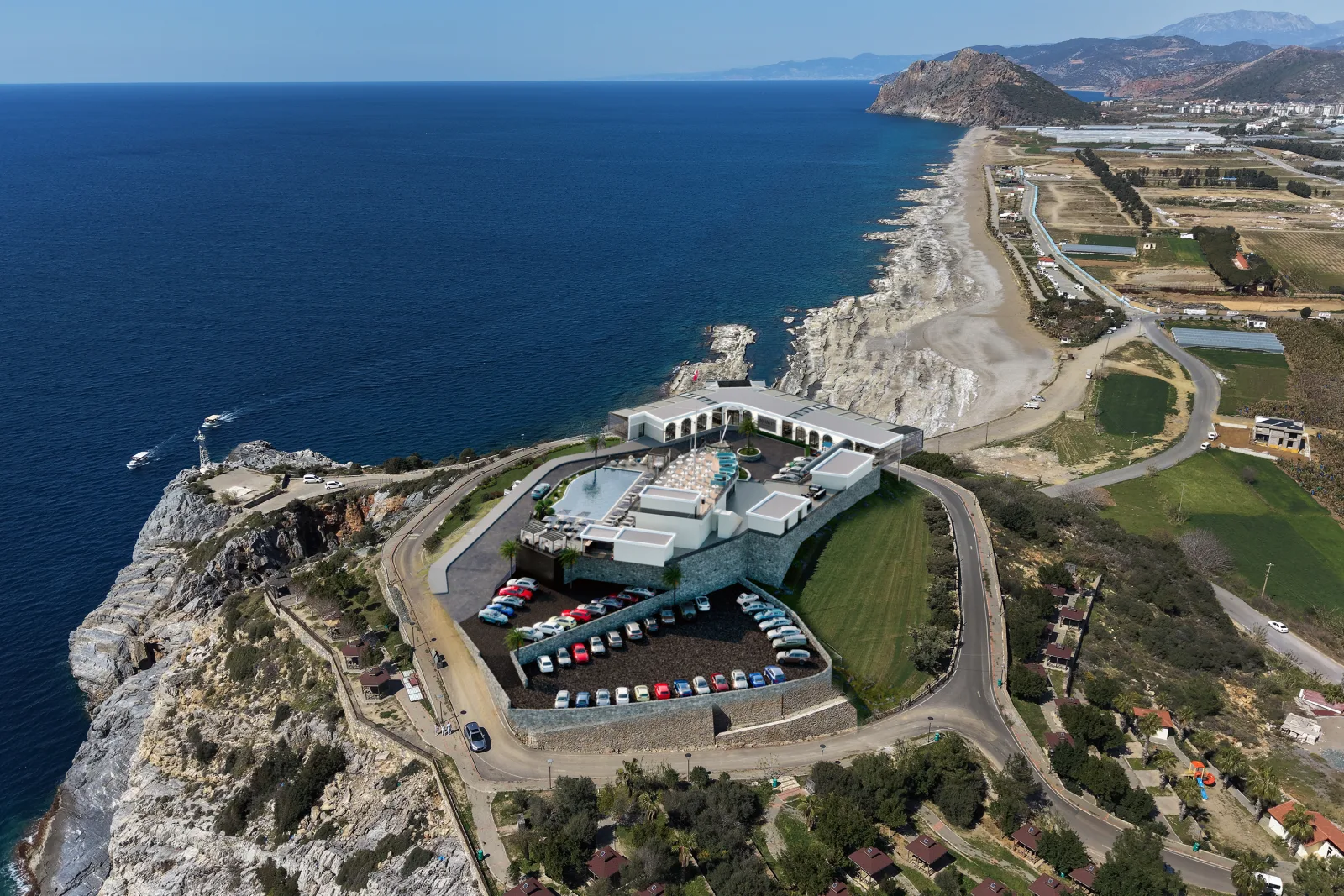Koru sahilindeki kayalık kıyı, Gazipaşa, Antalya — Eterna House havadan